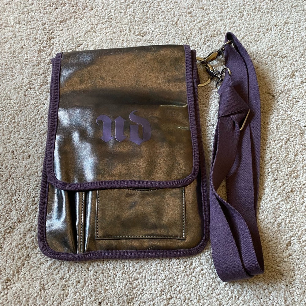 NEW Urban Decay Brush Belt
